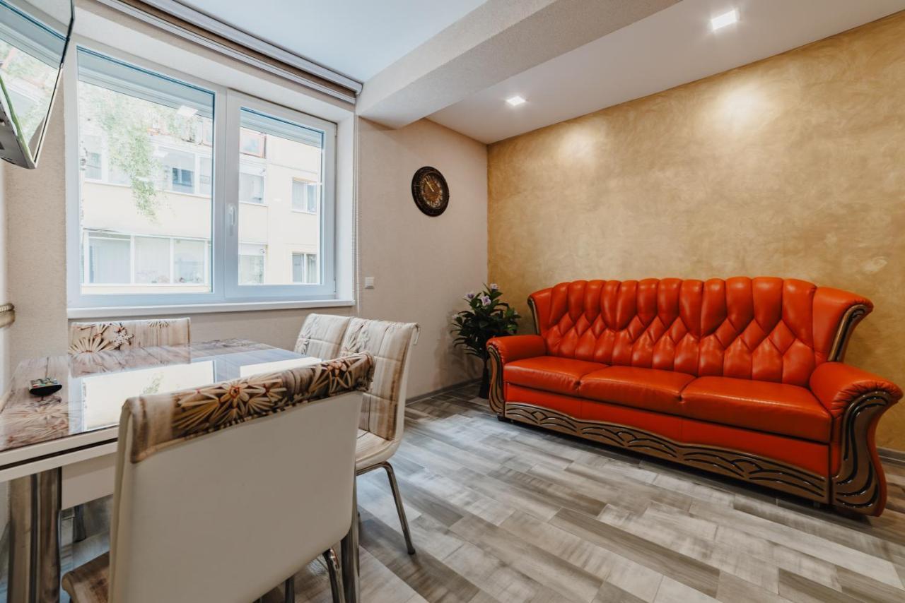 Noua Oasis With Parking Apartament