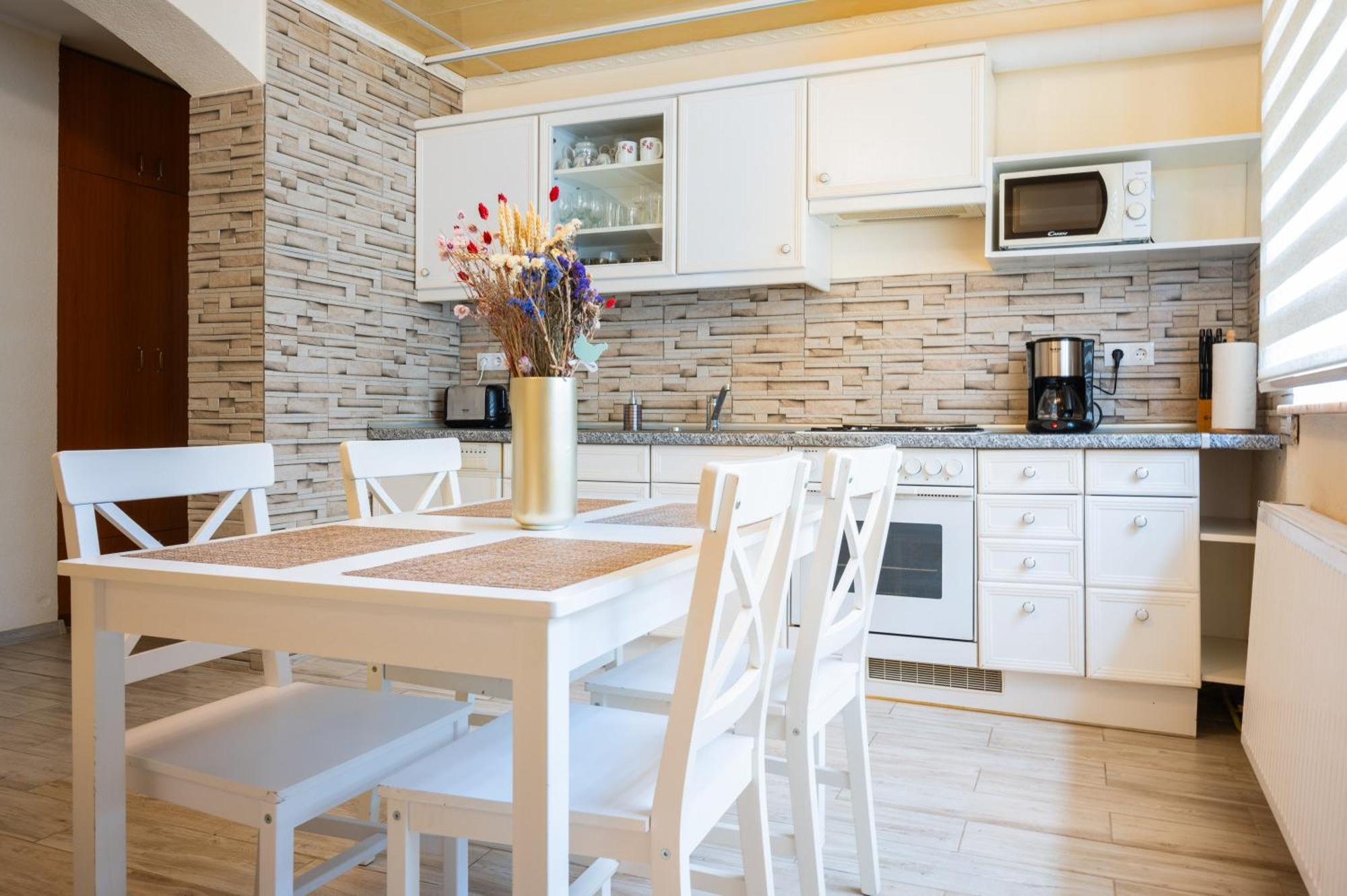 Noua Oasis With Parking Apartament *